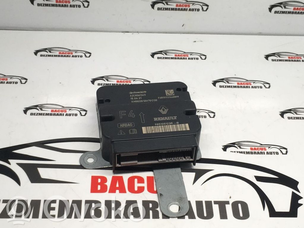 Renault Captur Airbag control unit/module 