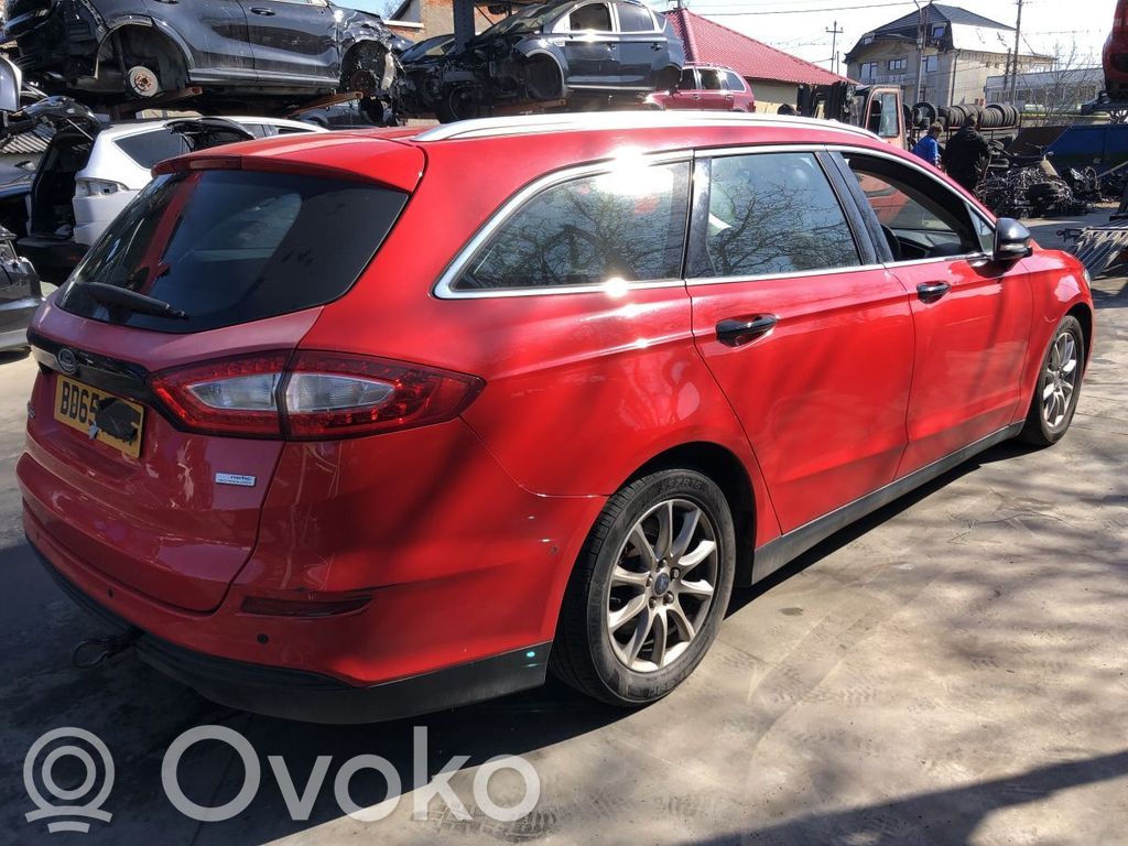 Ford Mondeo MK V Tylna klapa bagażnika 