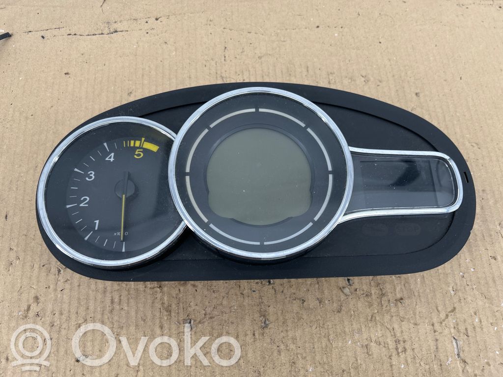 Renault Megane III Speedometer (instrument cluster) 