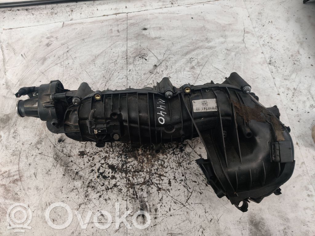 BMW 5 E60 E61 Intake manifold 