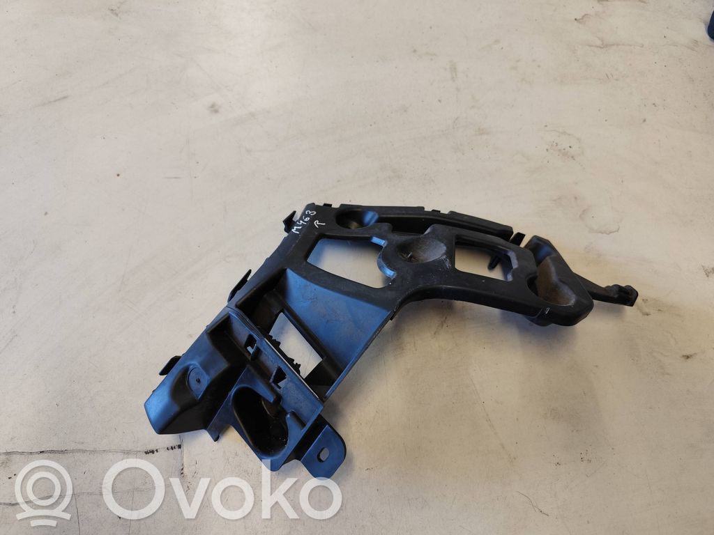 Renault Captur Takapuskurin kannake 