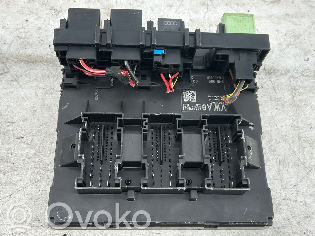 Volkswagen PASSAT B7 Moduł / Sterownik komfortu 