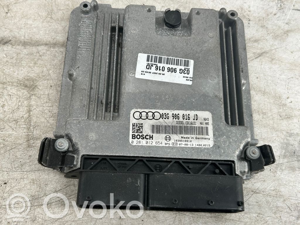Audi A4 S4 B8 8K Engine control unit/module 
