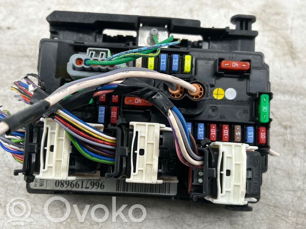Citroen C4 Grand Picasso Fuse module 