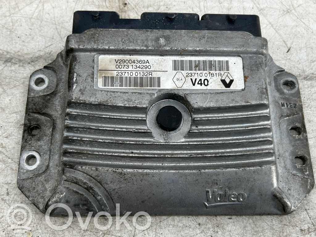 Renault Megane III Блок управления двигателя 