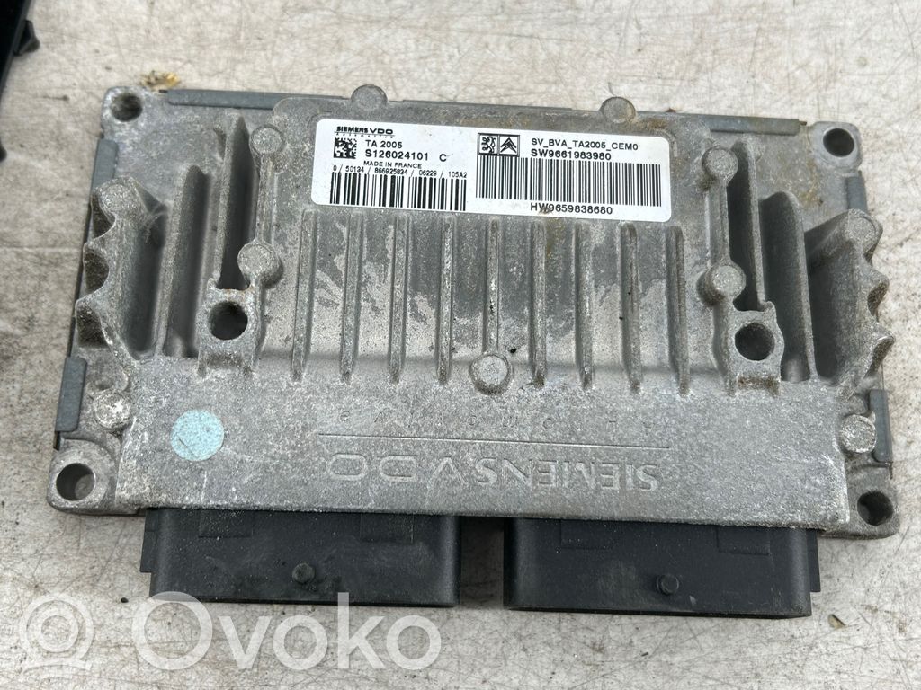 Peugeot 308 Engine control unit/module 