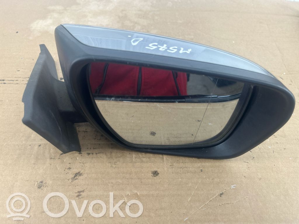 Mazda 5 Front door electric wing mirror 