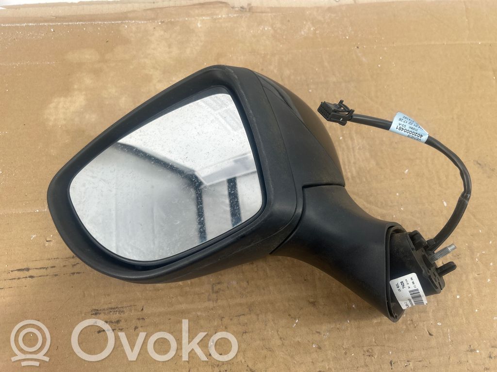 Renault Clio IV Elektryczne lusterko boczne drzwi przednich 