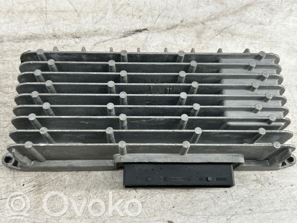 Audi A4 S4 B8 8K Vahvistin 
