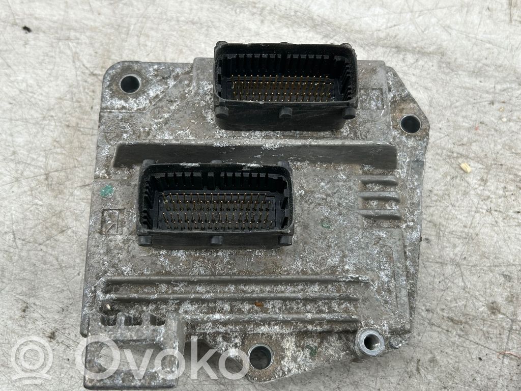 Opel Corsa B Engine control unit/module 