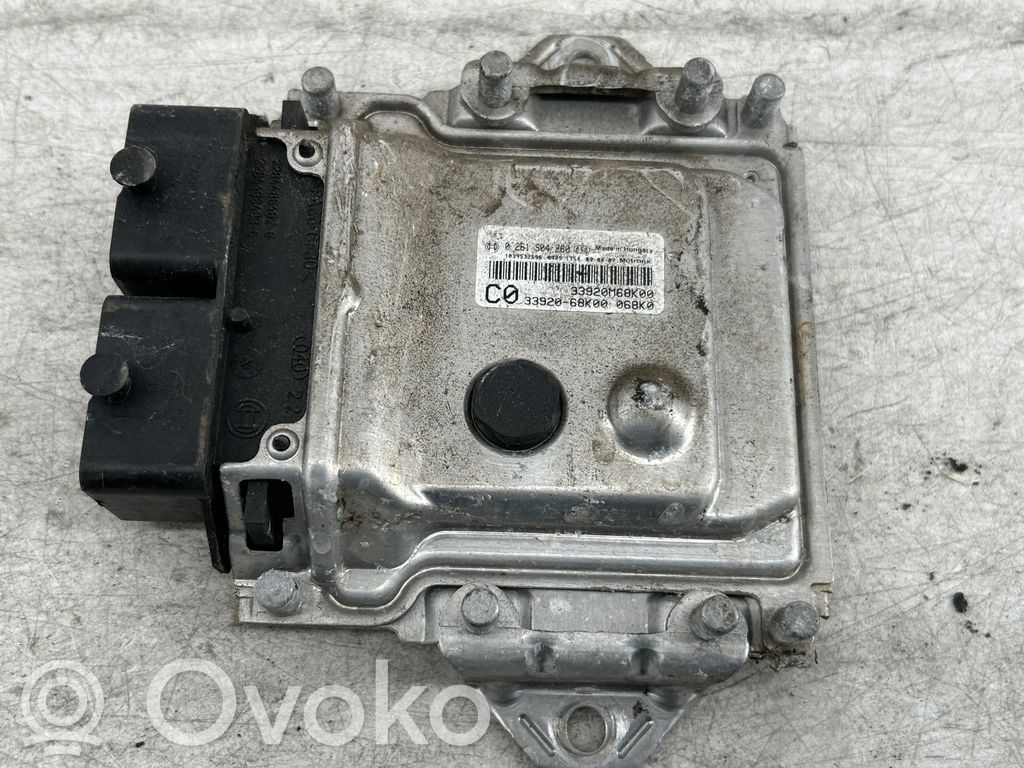 Suzuki Alto Engine control unit/module 