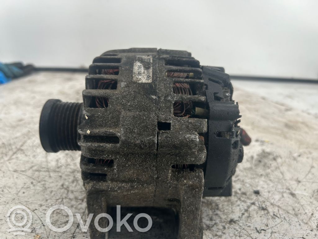 Renault Trafic II (X83) Generator/alternator 