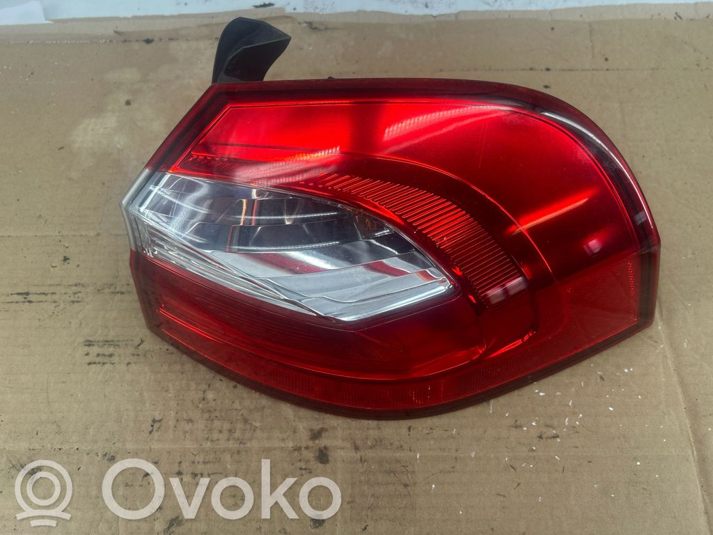 KIA Rio Galinis žibintas kėbule 