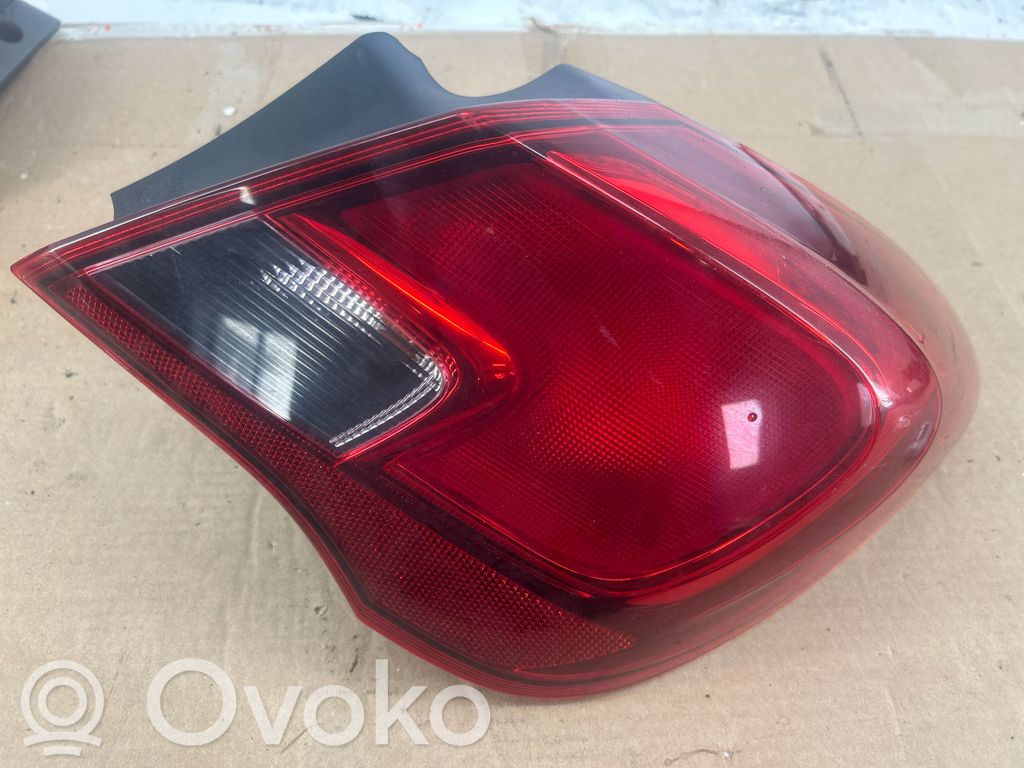 Opel Corsa E Galinis žibintas kėbule 