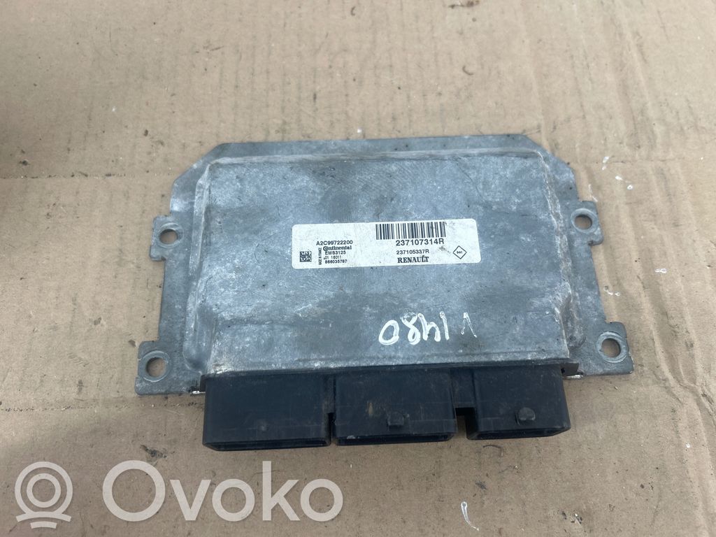 Renault Clio IV Engine control unit/module 