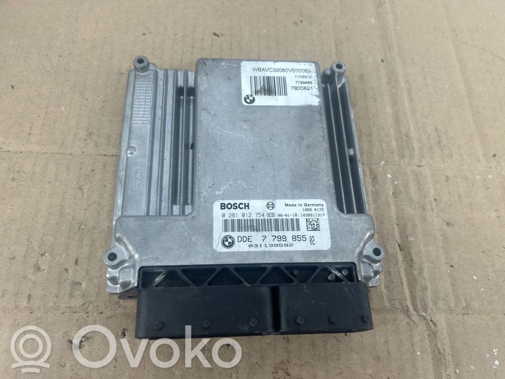 BMW 5 E60 E61 Engine control unit/module 