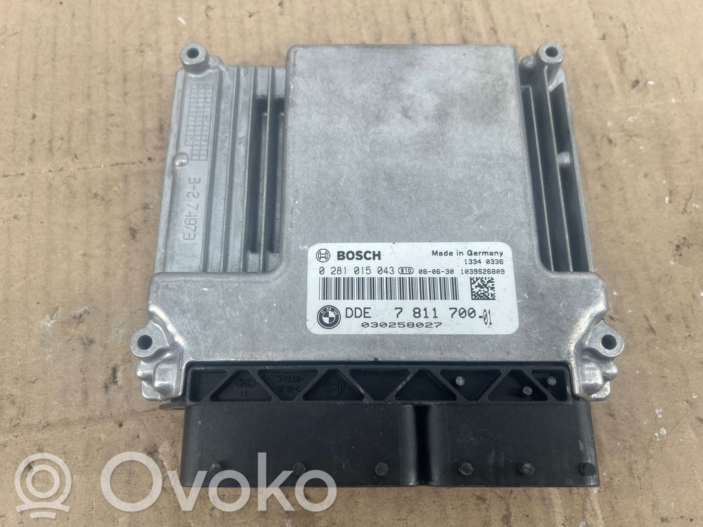 BMW 3 E90 E91 Variklio valdymo blokas 