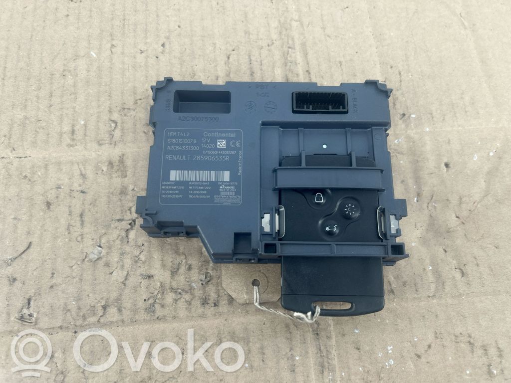 Renault Clio IV Ignition key card reader 