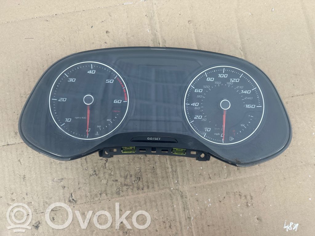 Seat Leon (5F) Speedometer (instrument cluster) 