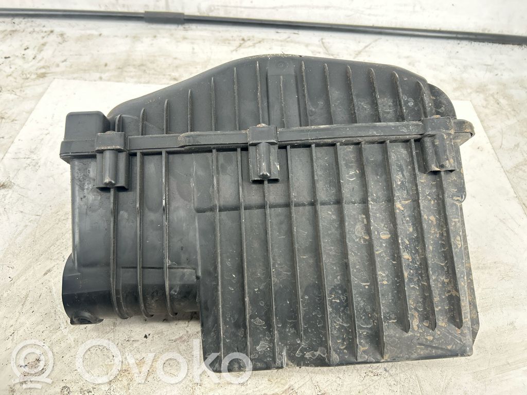 Peugeot 2008 I Air filter box 