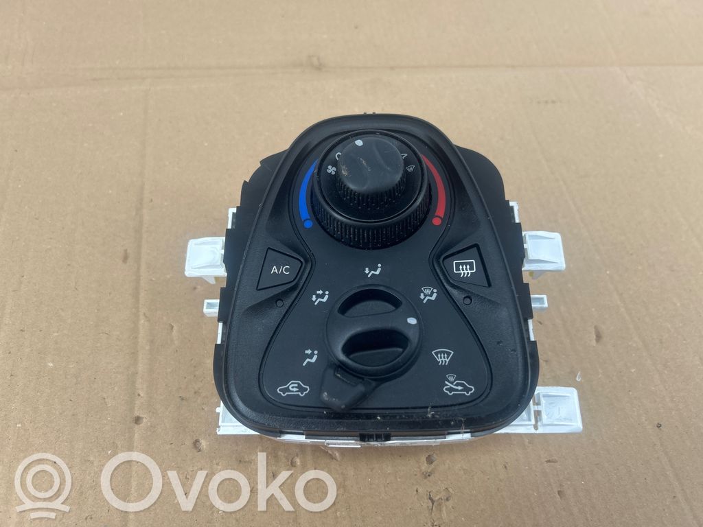 Citroen C1 Climate control unit 