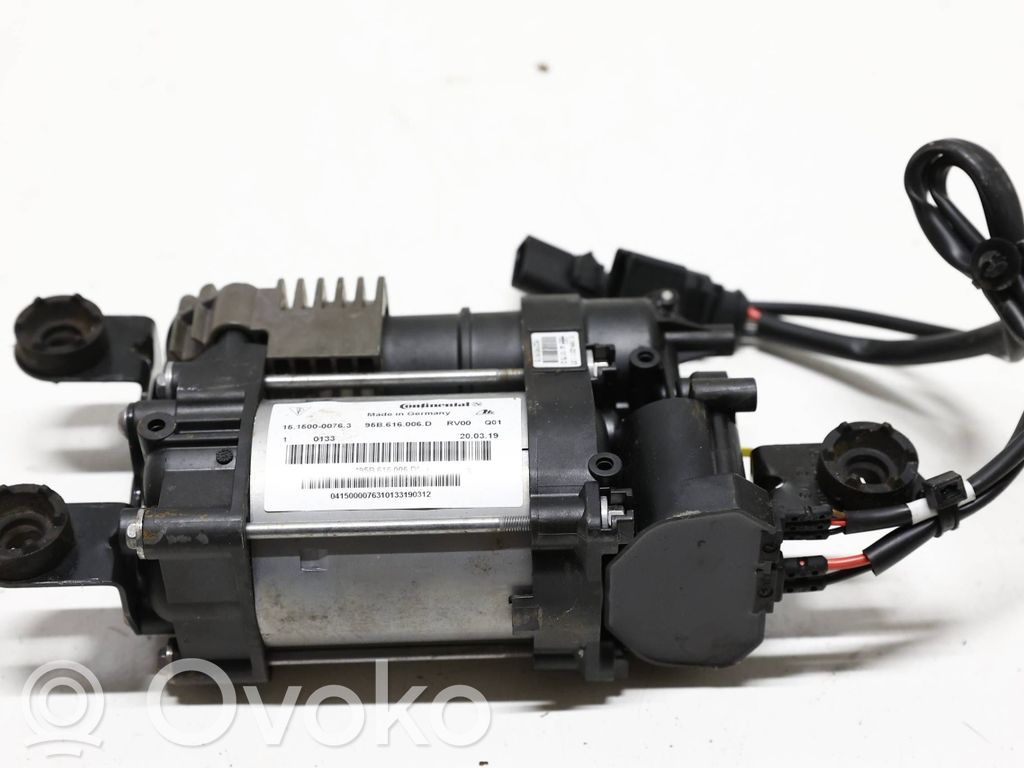 Porsche Macan (95B) Verteiler / Ventilblock Luftfederung 