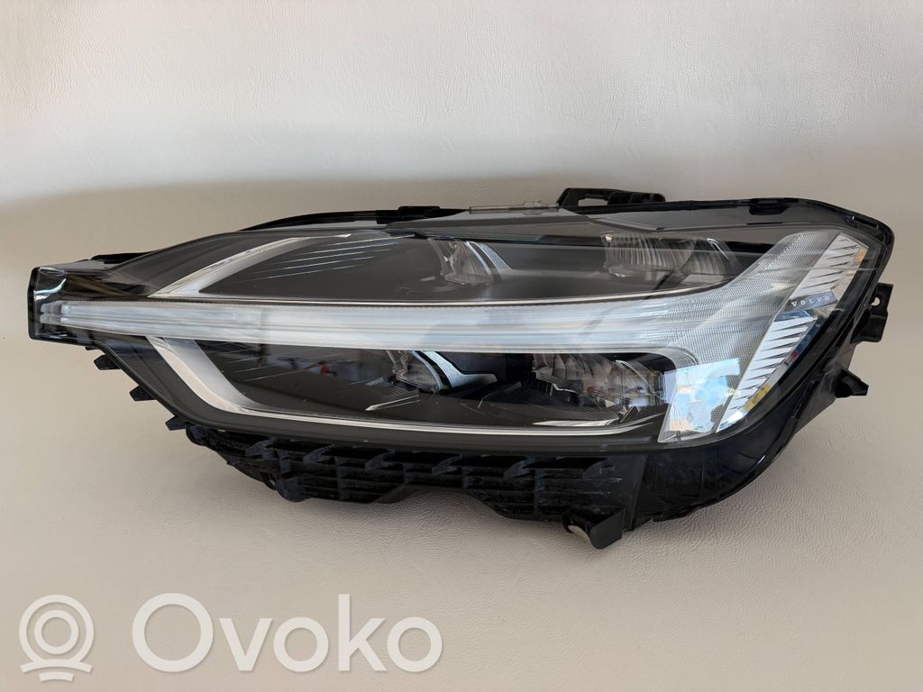 Volvo XC60 Scheinwerfer 