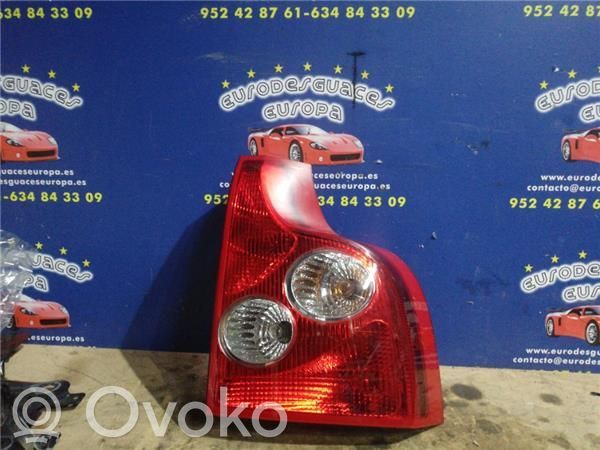 Volvo XC90 Takavalon polttimo 