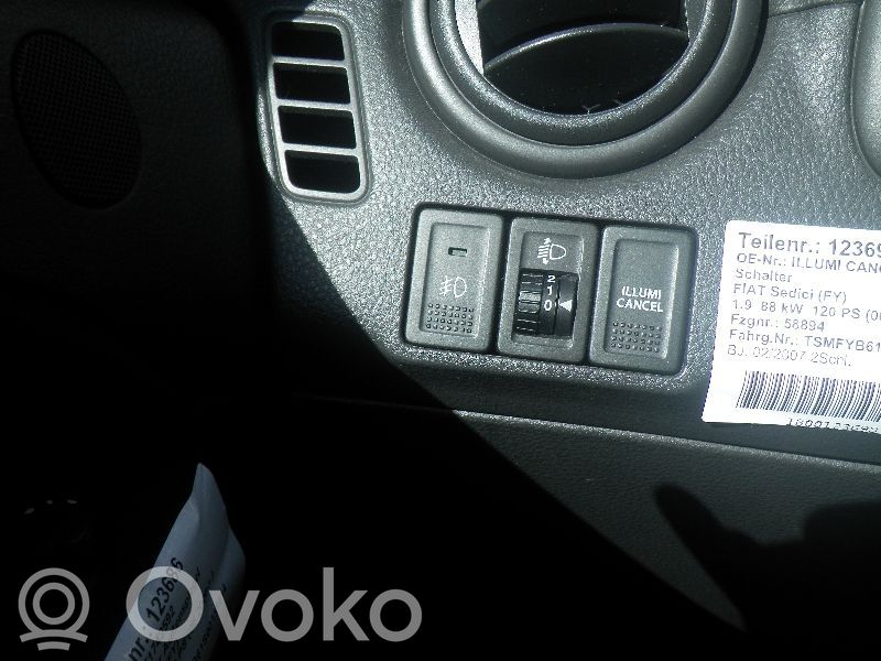 Fiat Sedici Sumuvalojen kytkin 