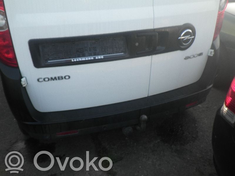 Opel Combo D Бампер 