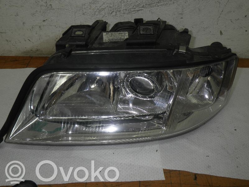 Audi A6 S6 C5 4B Scheinwerfer 