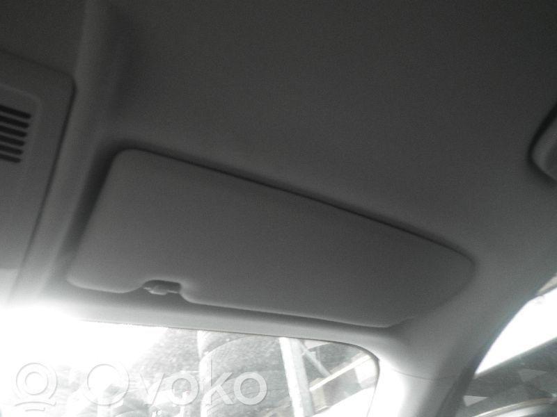 Sun visor