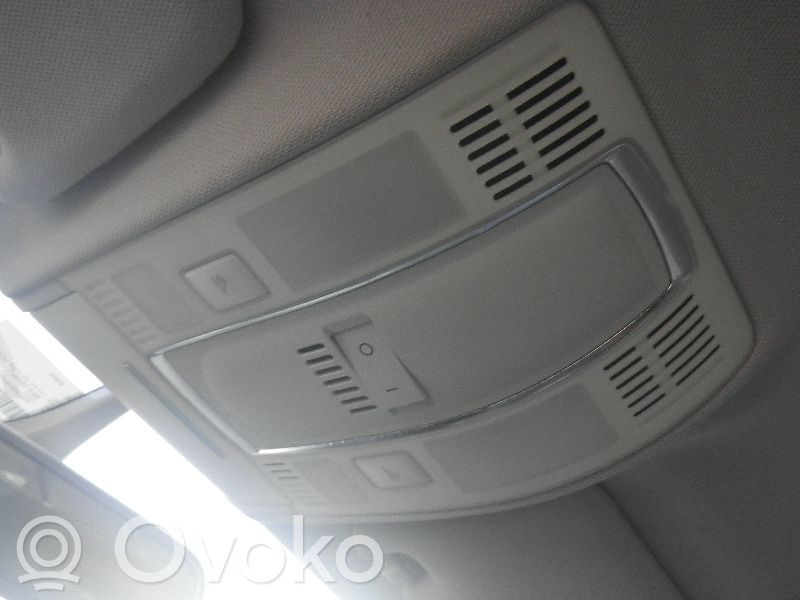 Audi A6 S6 C6 4F Lampă scaun față 