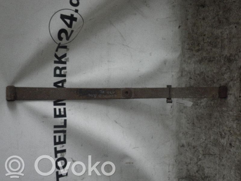 Rear leaf spring