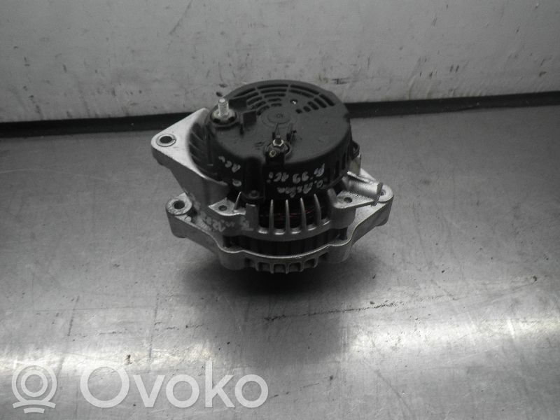 Opel Astra G Alternador 