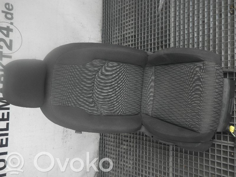 Seat Leon (5F) Etumatkustajan istuin 