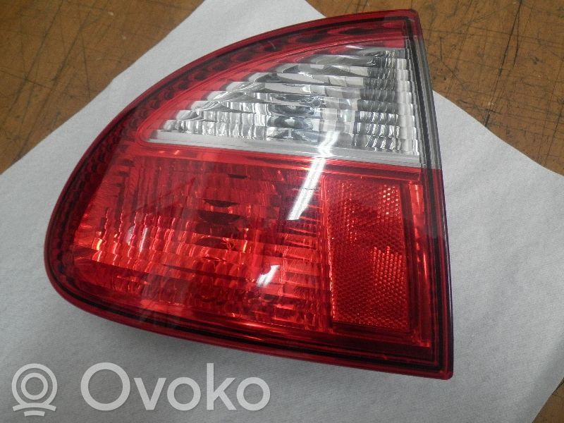 Takavalot   1M6945095A