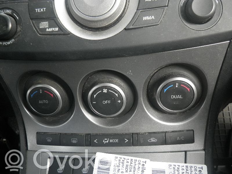 Mazda 3 II Climate control unit 