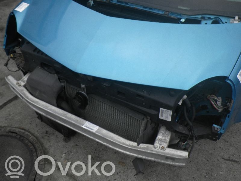 Панель радиаторов   8200224763