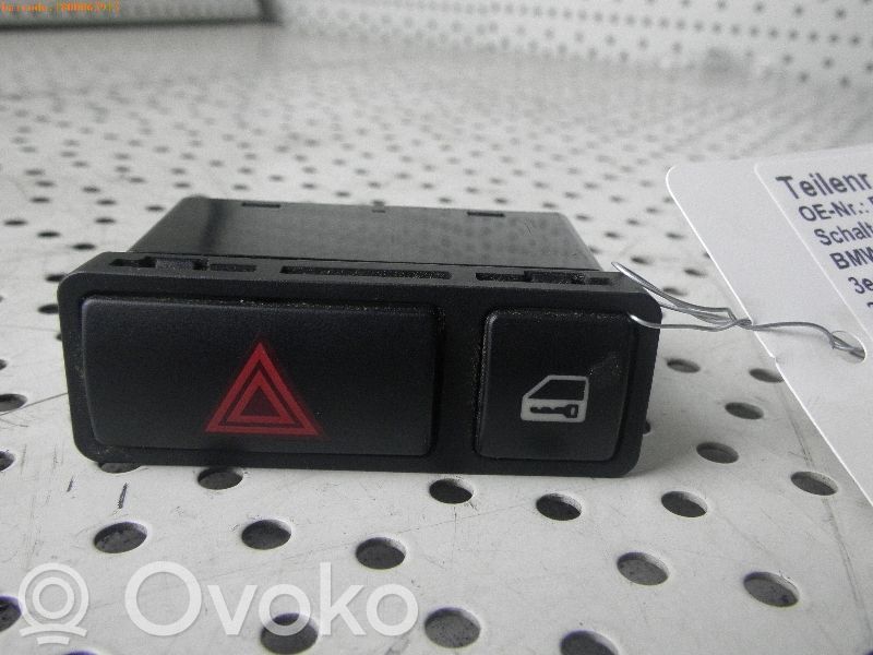 Hazard light switch   61318368920