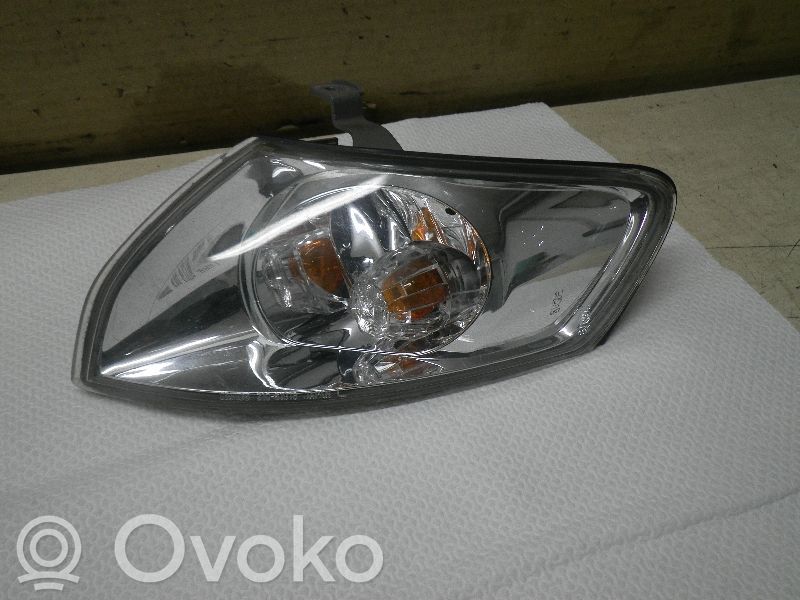 Mazda 626 Front indicator light 