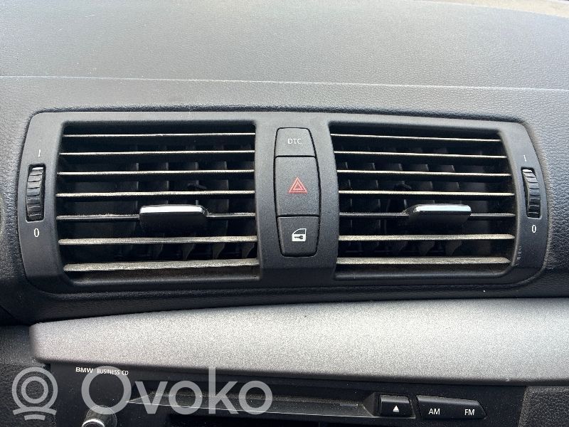 Hazard light switch   64227059189