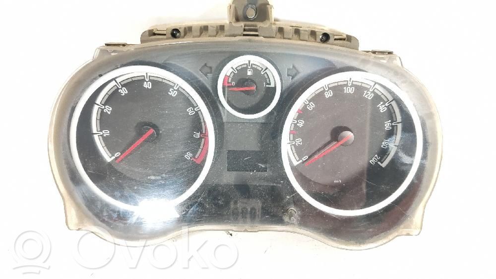 Opel Corsa D Speedometer (instrument cluster) 