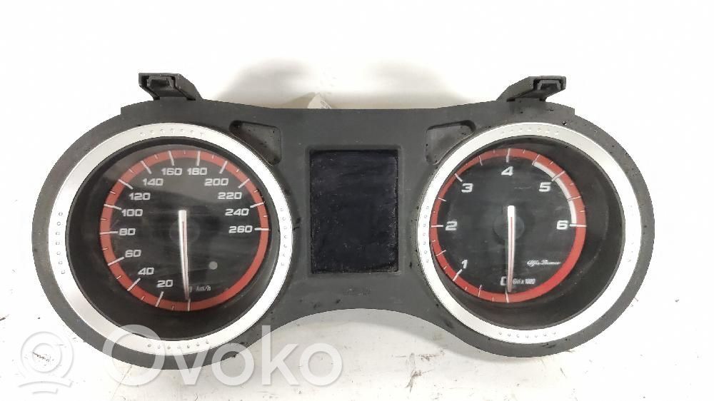 Alfa Romeo 159 Licznik / Prędkościomierz 