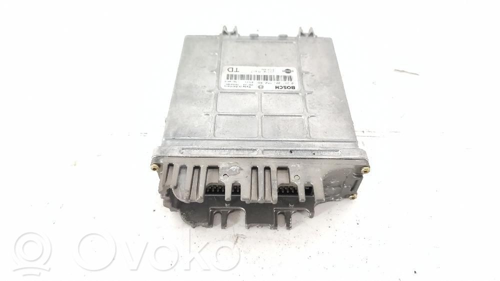 Nissan Terrano Engine control unit/module 