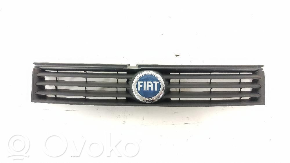 Fiat Stilo Etusäleikkö 