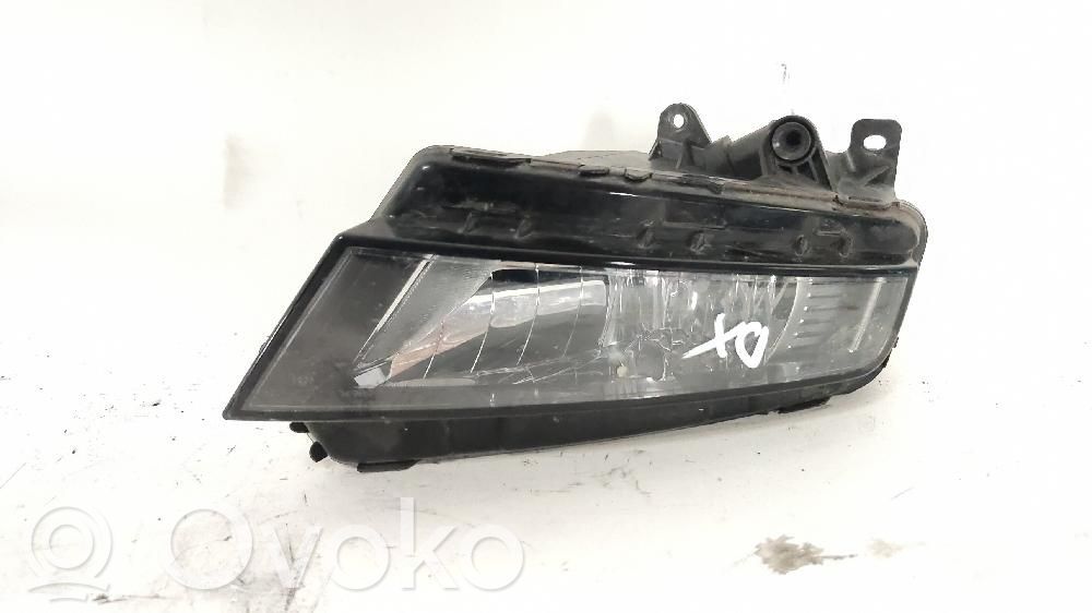 Seat Leon (5F) Etusumuvalo 