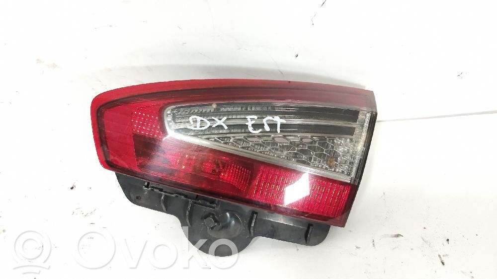 Ford Mondeo MK IV Lampa tylna 