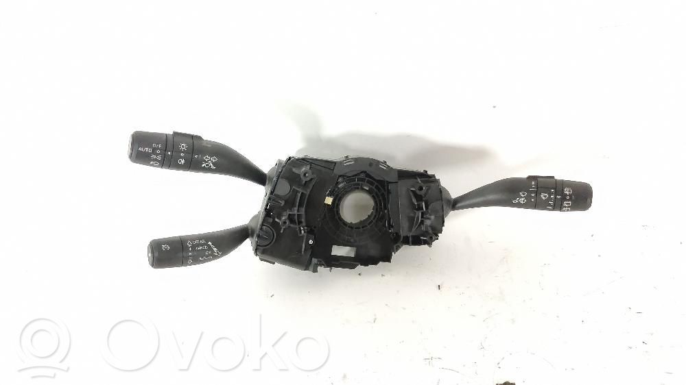 MG ZS Light switch 