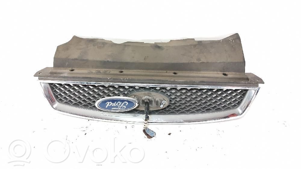 Ford Focus Front grill 